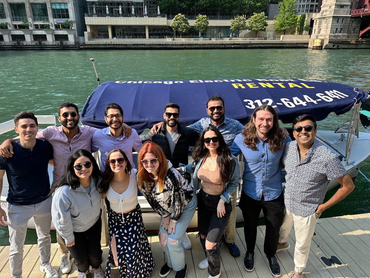 And that’s a wrap! I am officially a #Dermatopathologist !! It’s a journey 😎and I am fortunate! Special shoutout 🙏 to my family, friends and mentors for their stellar support! Cheers!❤️💃#LoyolaPathology #LoyolaDermatology #dermpath #dermtwitter #PathTwitter