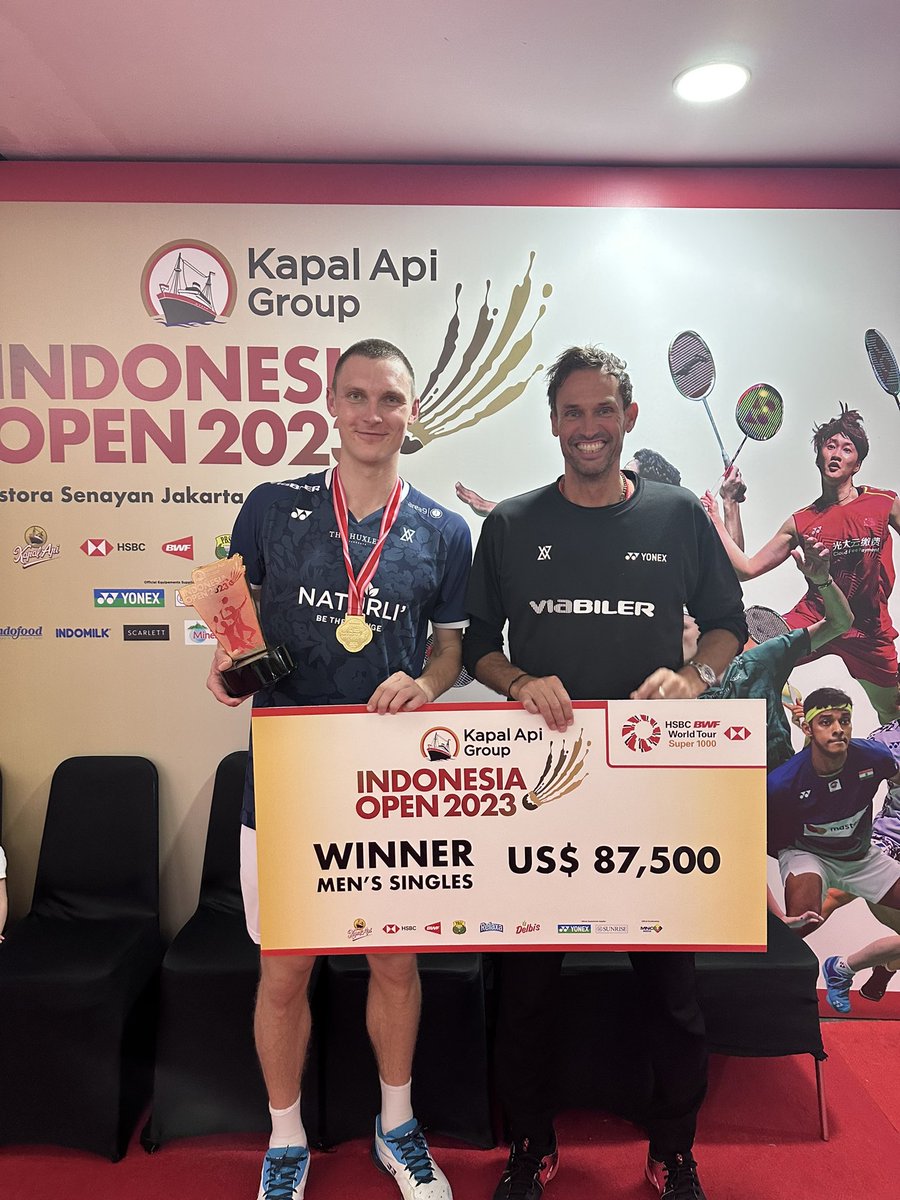 Indonesia Open Champion… for the 3rd time…in a row 🤯🔥❤️ 

Istora - Thank you for all the memories and thank you to Anthony Ginting for a memorable match. To play against you in a filled Istora was an amazing experience for me. 

A big thank you to my team, family and everyone