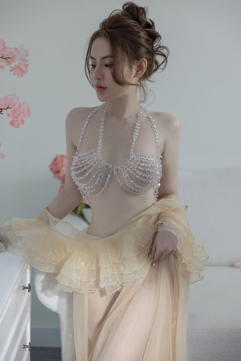 duythao5589's tweet photo. Thơ 1 chút !
---
Foto by me
Tuyển mẫu hợp tác các bộ ảnh mới nè !
#nude #sexy https://t.co/kpONJyFfFx