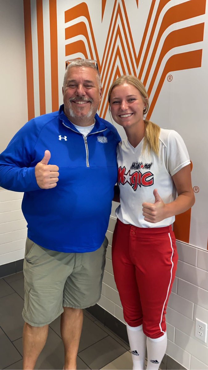 Happy Father’s Day <a href="/alkonkel/">Allen Konkel</a> !!!!! Glad we could celebrate appropriately😂😂 #whataburger #burgersat9am