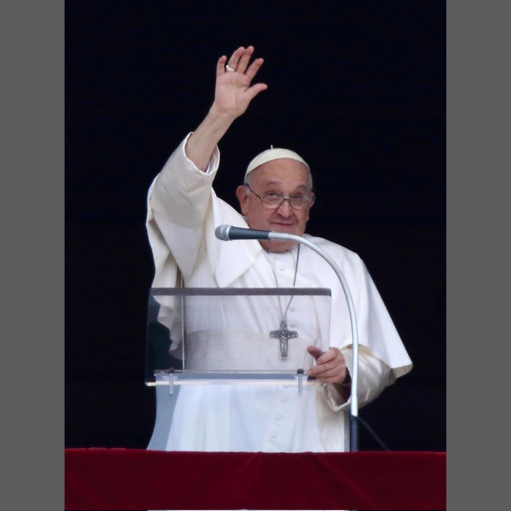 Photo Evandro Inetti ZUMAPRESS
#PopeFrancis #angelus #vaticano #vatican #Rome #Italy