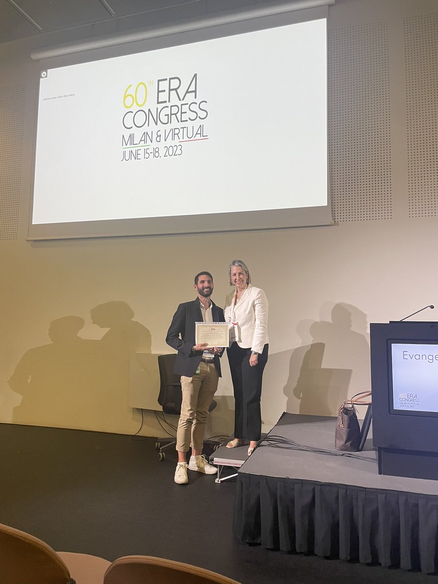 Congrats @Esteban_CG_ for the perfect presentation at #ERA23 on the generation of molecular classifiers using Next Generation Sequencing in kidney TX. Awarded for being among the best abstracts of the congress! Well deserved!