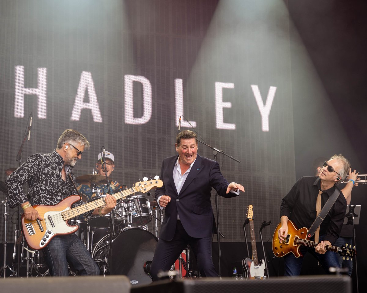 @TheTonyHadley @letsrockleeds 

#tonyhadley #letsrockleeds #letsrock80s