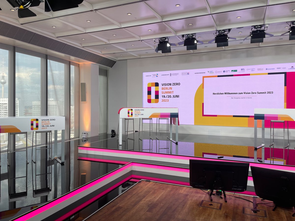 Die letzten Vorbereitungen des Vision Zero Summit 23 sind im vollen Gange.
Morgen früh 9 Uhr geht es los. 
Wir freuen uns schon sehr!

Jetzt noch anmelden: 
lnkd.in/e56NeQ6E

#visionzero #digitalisierung #precisionmedicine #healthdata #prävention #rotekartedemkrebs
