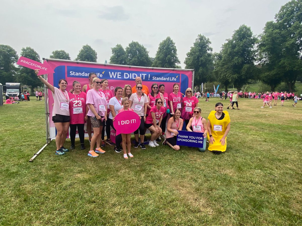 GreenfieldsSch's tweet photo. Weβve done it! #TeamGreenfields has smashed it! Over Β£4,000 raised for #RaceForLife well done!!! π
We love the support from our community and we canβt thank you all enough as it a cause which is so close to our hearts. ππΌππ€
You can still donate below: https://t.co/4h2xNEYOlj https://t.co/kA1Upx506B