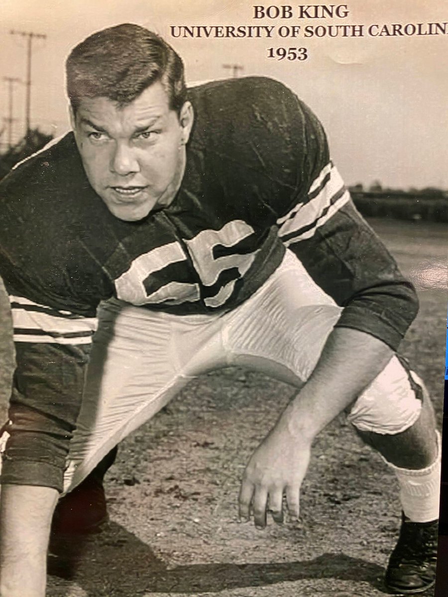 MikeKingKnoch's tweet photo. Happy Fathers Day Dad- “Arms, and of the man I sing!” https://t.co/eiR12VNJbE