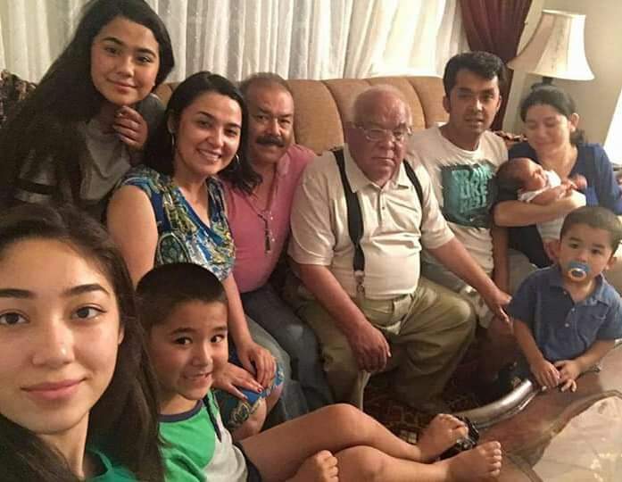 Babasız baba olarak geçirdiğim 3. Babalar günüm. 
Babalar Günümüz Kutlu Olsun!