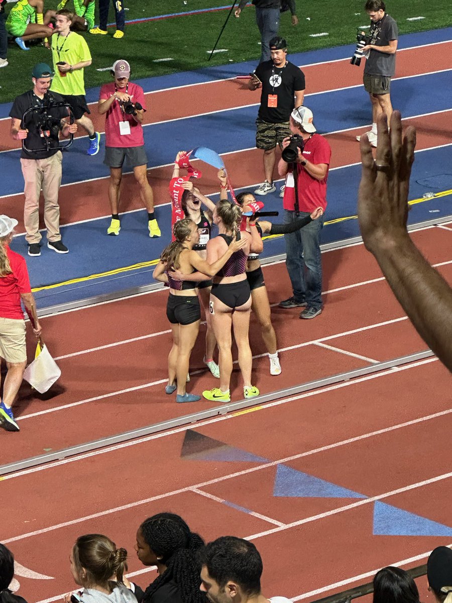 💥National Champions!!!!!
💥All-Americans 
Megan Swan, Saida Assabahi, Kendall Barnhart, and Addison Vellekoop brought the 🔥against the best in the country to win the Championship SMR at NB Nationals!!! Their time of 3:57.66 also broke the meet record!!!! Absolutely amazing!!!!