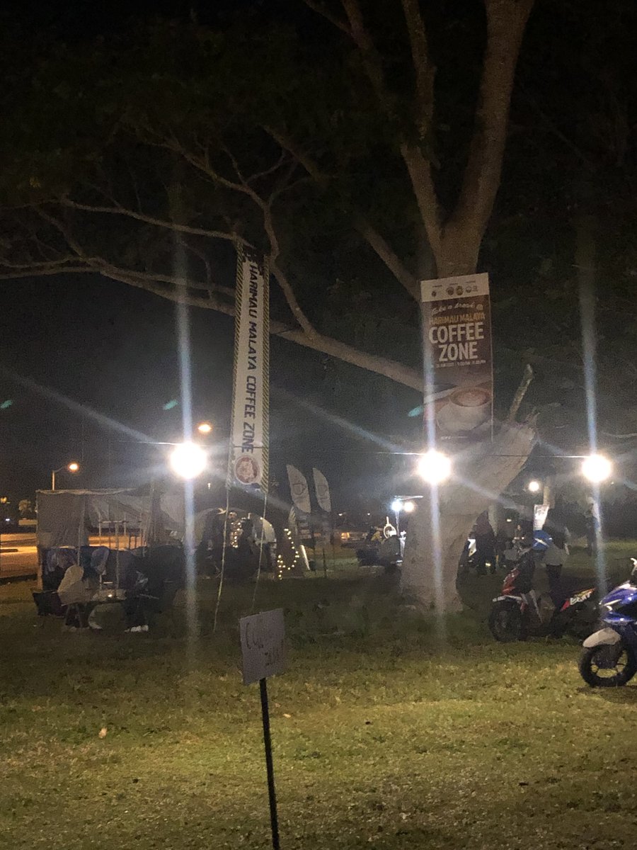 syaozzz's tweet photo. 2 hari lagi tuuuu 🤭 - 📍 Stadium Sultan Mizan Zainal Abidin, Gong Badak
#coffeezone https://t.co/0qIOPaH86n