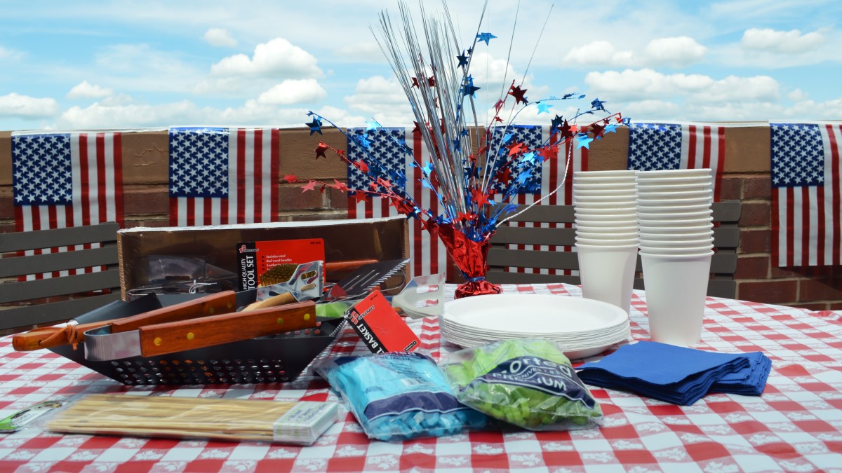 NatIndBlind's tweet image. Stop by your local commissary or exchange to stock up on #SKILCRAFT picnic supplies for today’s #InternationalPicnicDay!