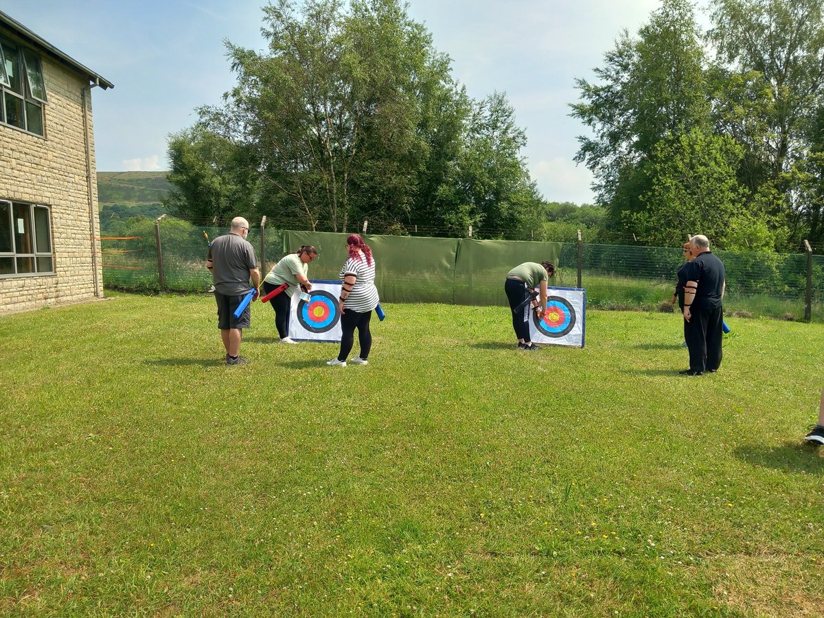 nfparchery's tweet photo. Had a great weekend at Holcombe Moor with @gmanacf delivering an @archerygb Instructors course. An excellent group to work with, hope you enjoy your archery sessions! Thanks @BWagb for your help. https://t.co/gO520Vdv2r