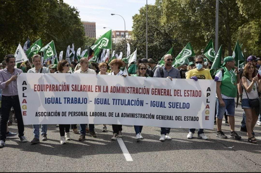 AgeEquiparacion's tweet photo. APLAGE VOTA USO.
APLAGE irá en Candidaturas de USO en Elecciones Sindicales de Personal Laboral del IV CÚ AGE PARA Comités de Empresa:
- Prov A Coruña
- Prov Pontevedra
- Prov de Sevilla
- Prov de Cádiz
- Prov de Córdoba
- Murcia
- Ceuta.
#EleccionesSindicales #APLAGE #USO https://t.co/ese3Kz5N4s