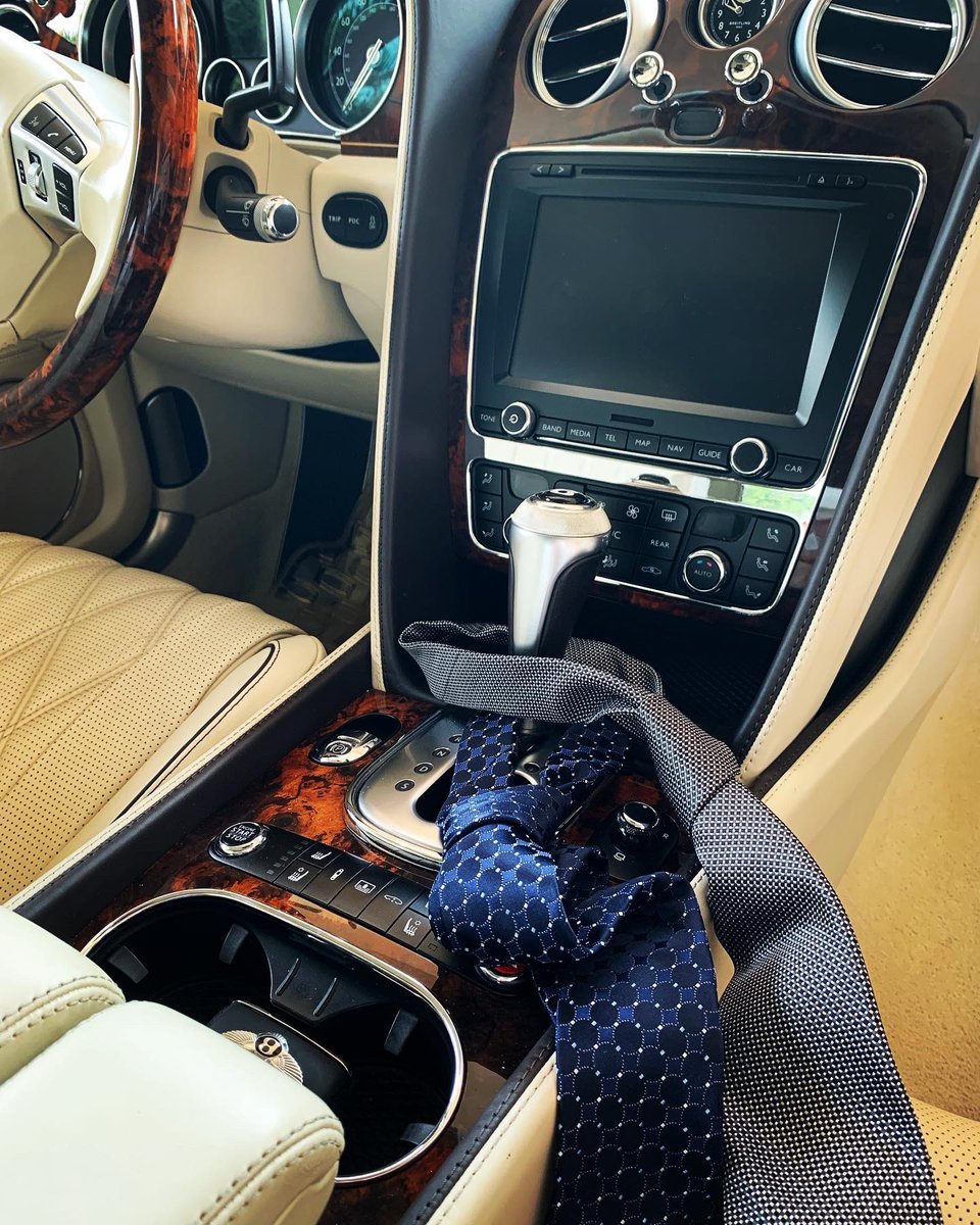 LasBrisaCarWash's tweet image. Happy Father’s Day🤍👔#lasbrisas #carwash #oilchanges #fathersday #happyfathersday❤️ #felizdiadelpadre #papá #father #loveislove #family #família #clean #details #detalles #shampoos #luxurycars #vipservices #exoticcars #carsofinstagram #daddy #dad #305unitedmiami 🎁Free🚘wash💦on…