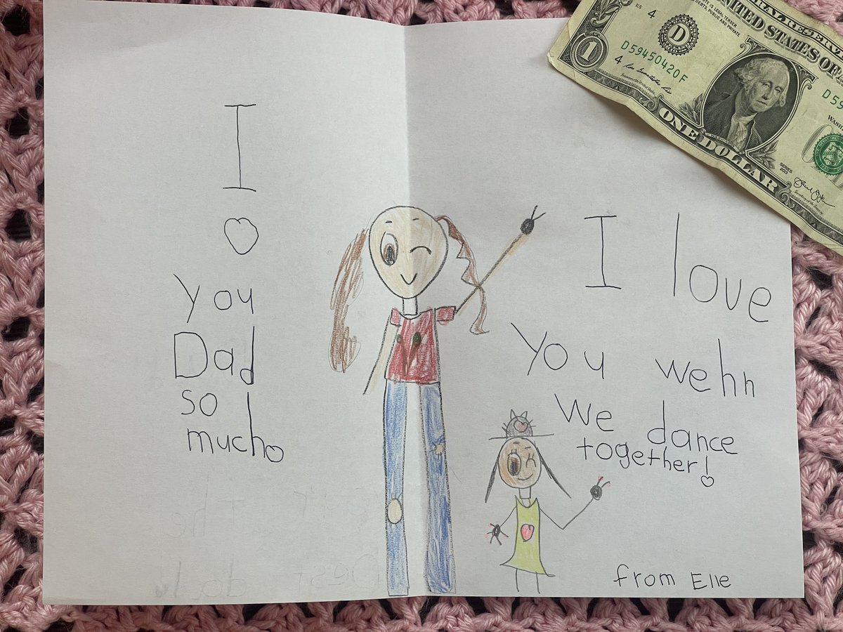 CoderMiddy's tweet image. The Father’s Day card from our 5yr old included money!