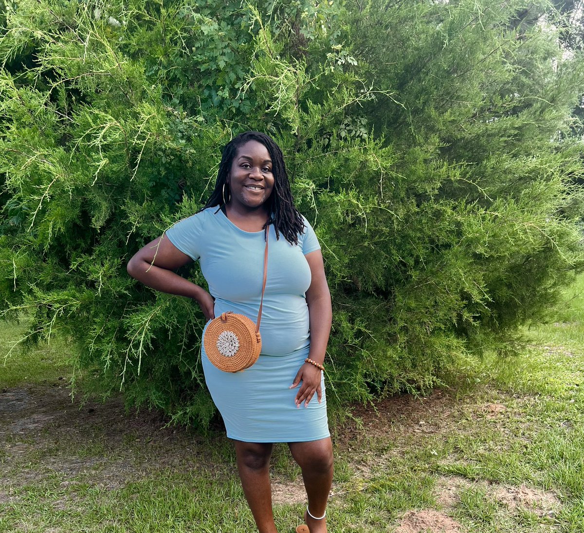 shes_beuniful's tweet image. A Gem ♊️ was born on 6/17!! 🥳 #Chapter26 I’m so grateful to make another trip around the sun and I have a bundle of joy coming in October!! 🤰🏾👶🏾👑
Side note: I was tired taking these pictures😅😮‍💨 it was so hot and humid.