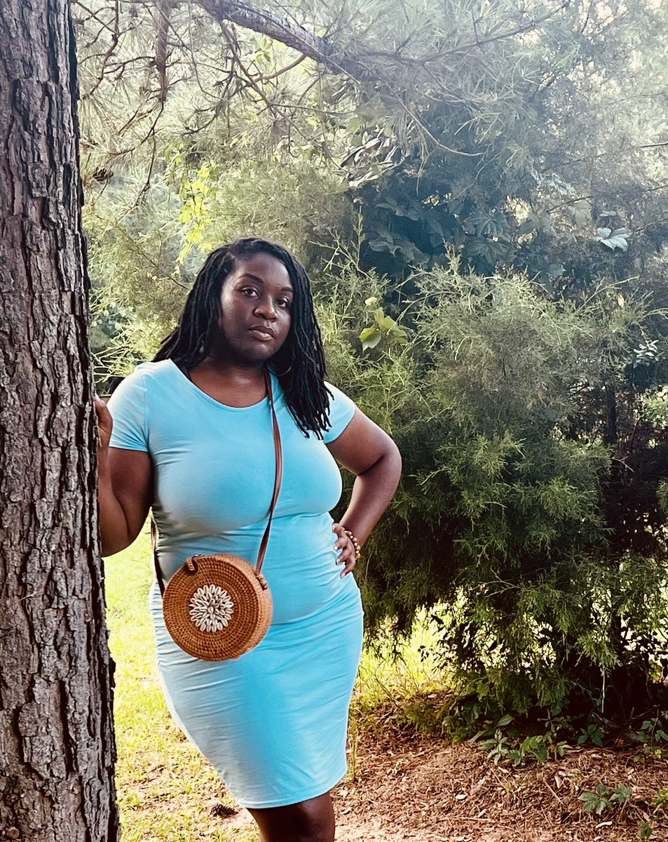 shes_beuniful's tweet image. A Gem ♊️ was born on 6/17!! 🥳 #Chapter26 I’m so grateful to make another trip around the sun and I have a bundle of joy coming in October!! 🤰🏾👶🏾👑
Side note: I was tired taking these pictures😅😮‍💨 it was so hot and humid.