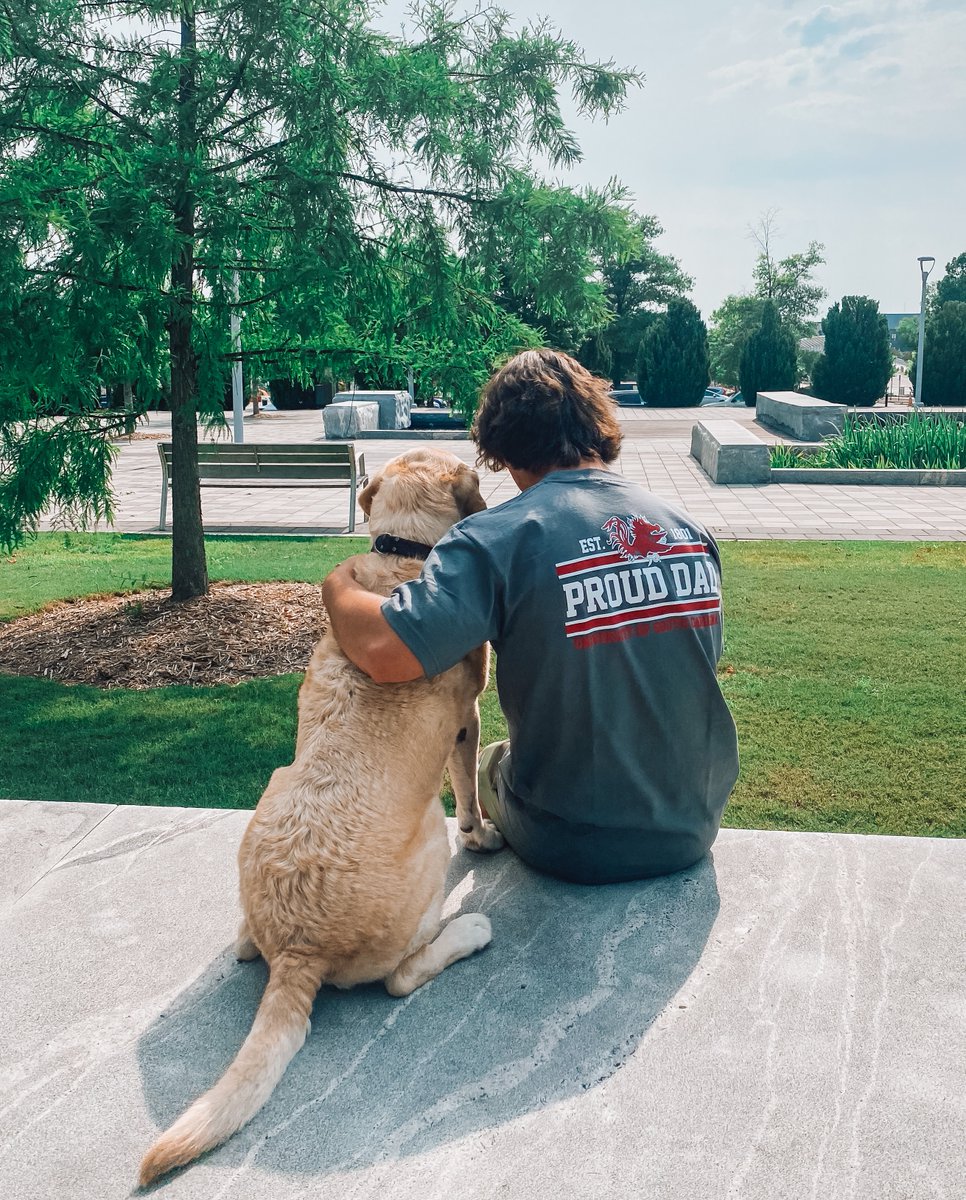 Dog dads deserve to be celebrated too🐶#HappyFathersDay #ShopBarefoot #GoCocks #UofSC
