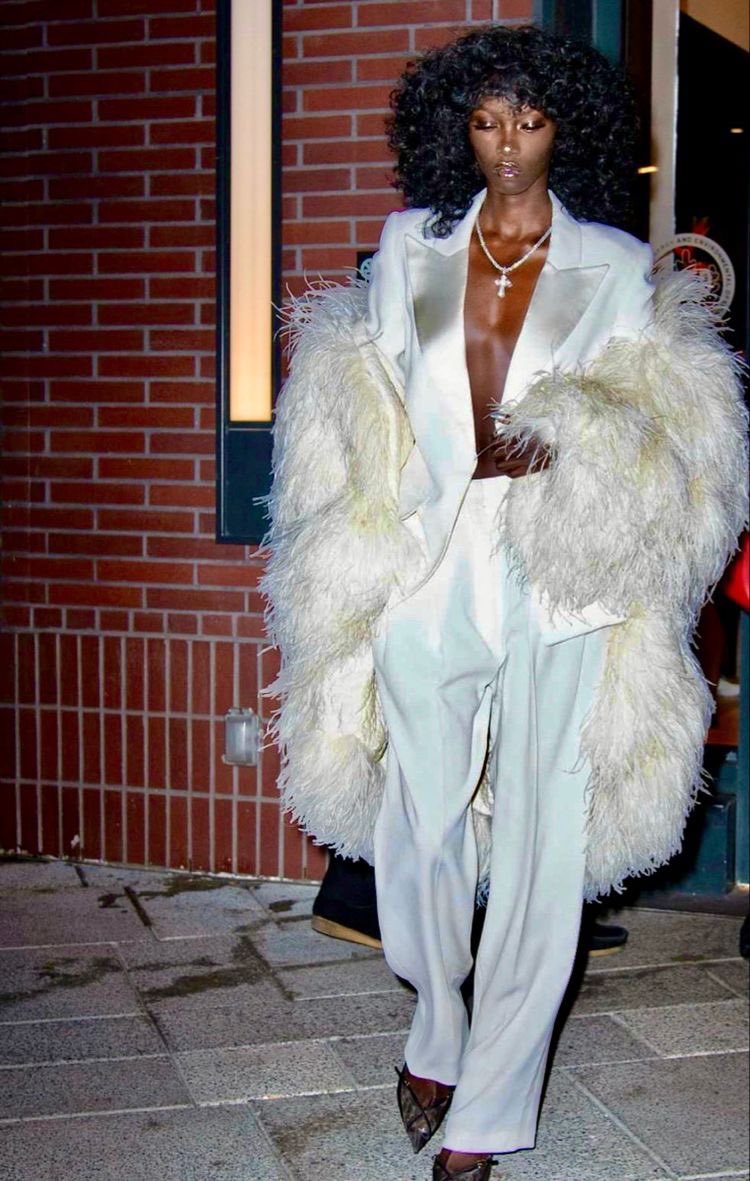 TheBlackGlinda's tweet photo. Anok Yai’s best look, in my opinion https://t.co/oHQVw3ePqU