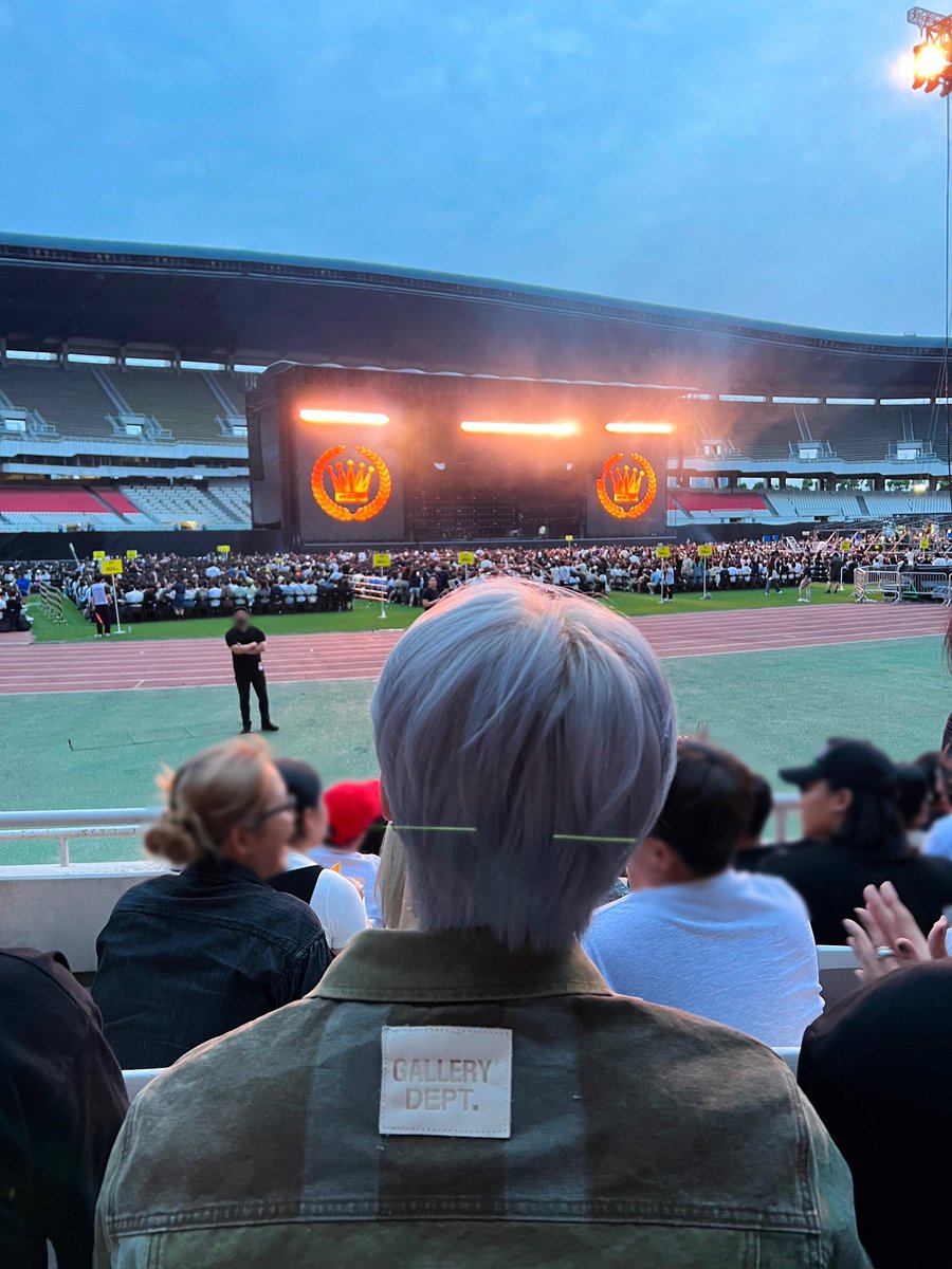 230618 #dino 🌟

🦦 i’m late but first bruno mars concert review
he’s seriously insane and awesome and he’s a living legend
it was an honor to be able to see him and i learned a lot ㅎㅎㅎ

#디노 @pledis_17