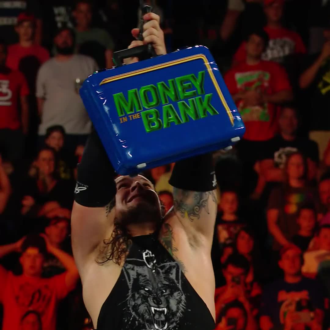 Miguel Navarrete Mallea on Twitter "RT BaronCorbinWWE Watching in