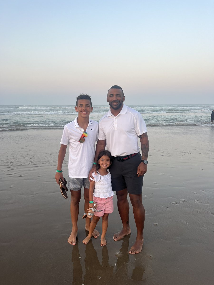 TheRealTDGold's tweet image. Happy Father’s Day to the best dad ever!!!! Love you dad