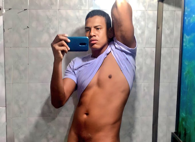 Si quieres ver la foto completa ve a mi onlyfans https://t.co/UYw8OVdmLg #onlyfans https://t.co/REWV<a href="/tag/onlyfans"class="tags"><span>#onlyfans</span></a>