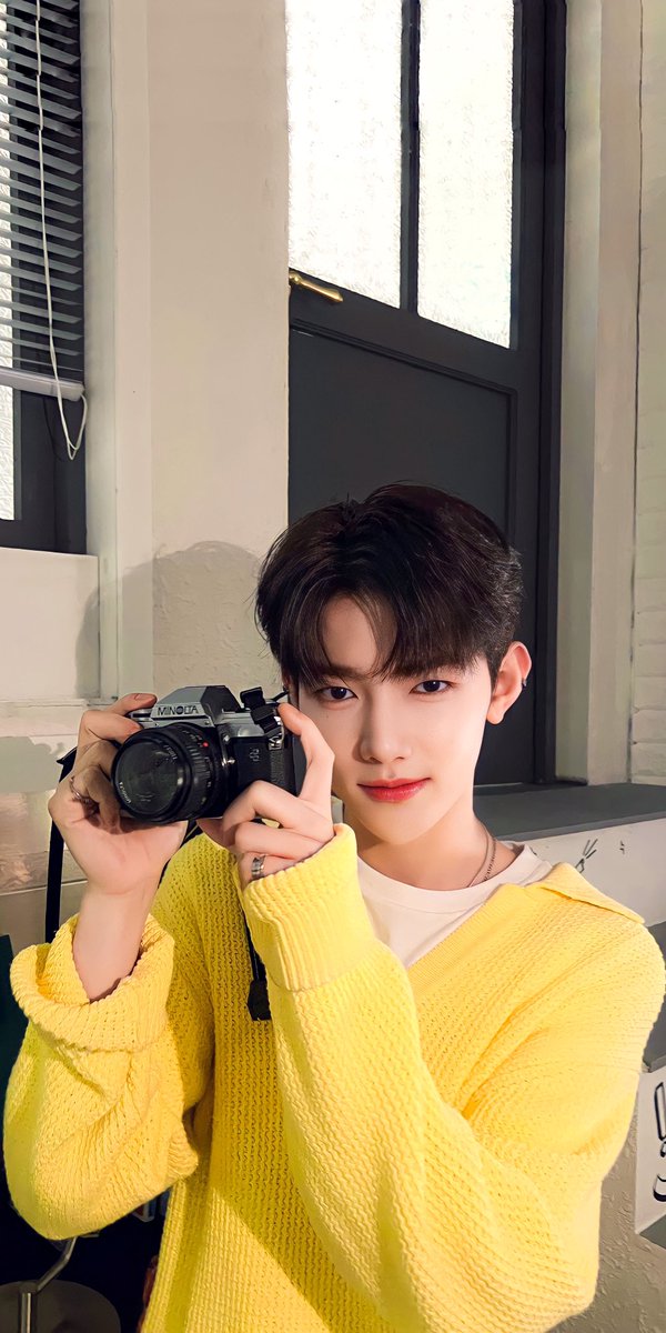 zeroscreens's tweet photo. [#ZHANGHAO &amp; #SUNGHANBIN] Twitter &amp; Weibo update wallpaper/Lockscreen 📸 https://t.co/EgqN1kj8EU