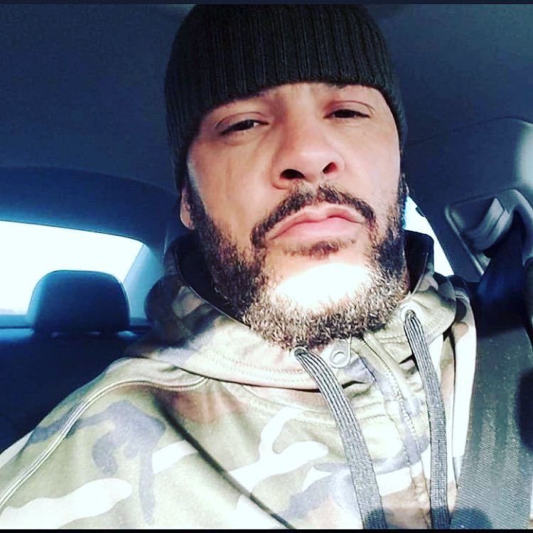 SlimmPapoHoe_'s tweet photo. Happy Fathers Day Everyone — #LLTSW Miss You Pops 🙏🏾💪🏾💙 https://t.co/76JzWHMM0t