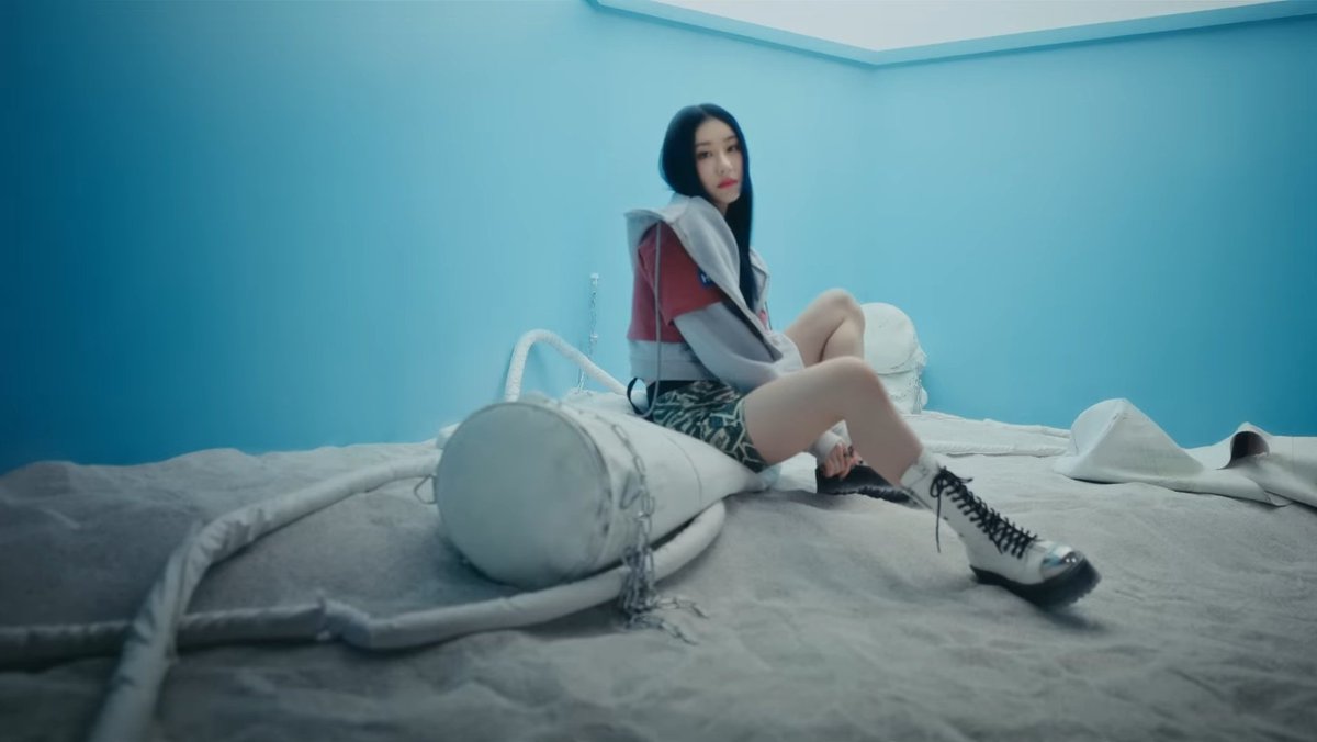 Lee Chaeryeong for ITZY'S new album Kill My Doubt