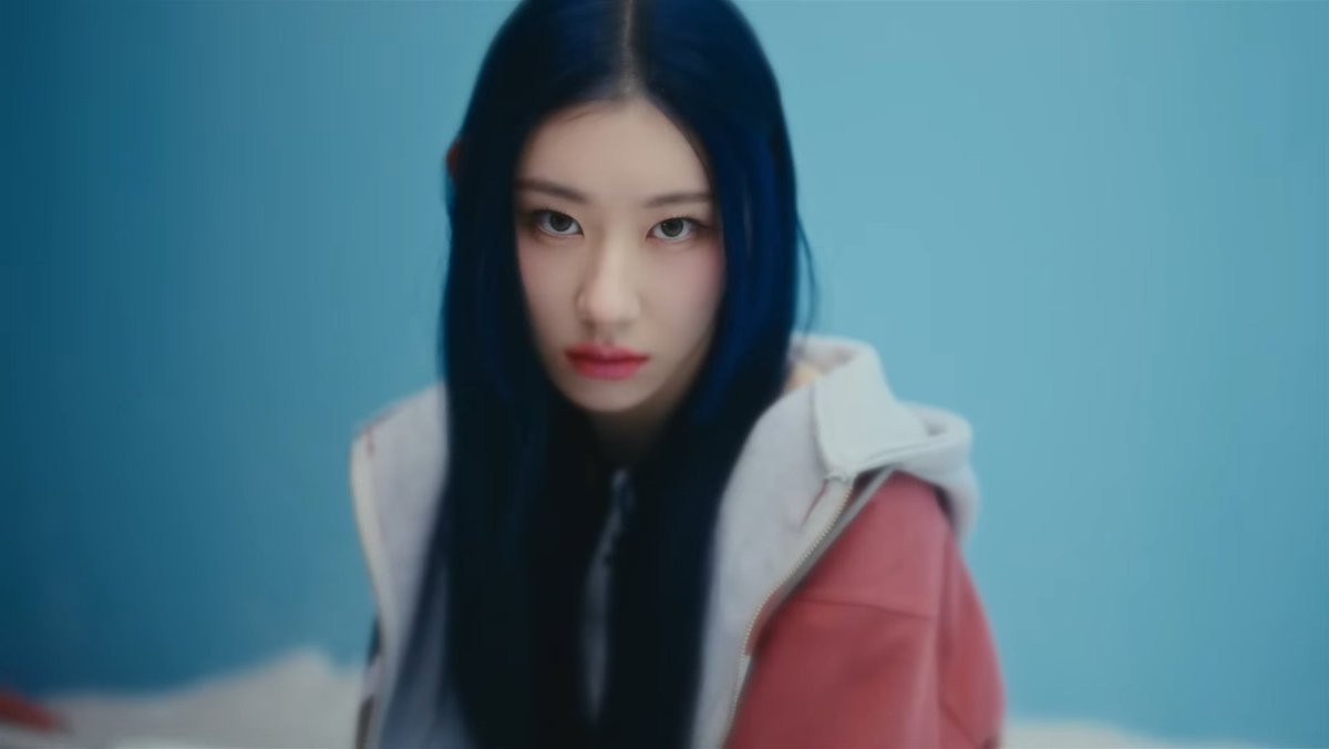 KaSuGi on Twitter: "RT @dailychaer: Lee Chaeryeong for ITZY'S new album
