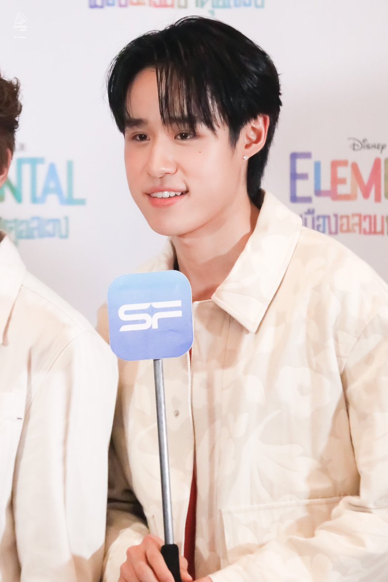 peppero_nut's tweet photo. 180623 | #SFxElemental ✨

🐶🐶

#LYKN #nnutdan https://t.co/Qq5BniulJA