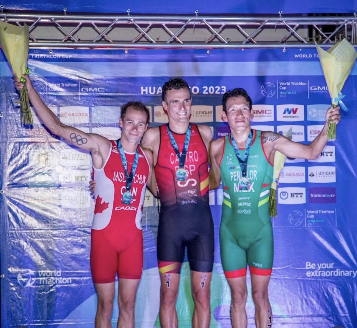 4️⃣ straight World Triathlon World Cup podiums for Tyler @Mislawchuk 🤩

He took home 🥈 on Saturday in Huatulco 🇲🇽, finishing the 🚴‍♂️🏊‍♂️🏃‍♂️ course in just 54 minutes, and 15 seconds!

📸 @TriathlonCanada