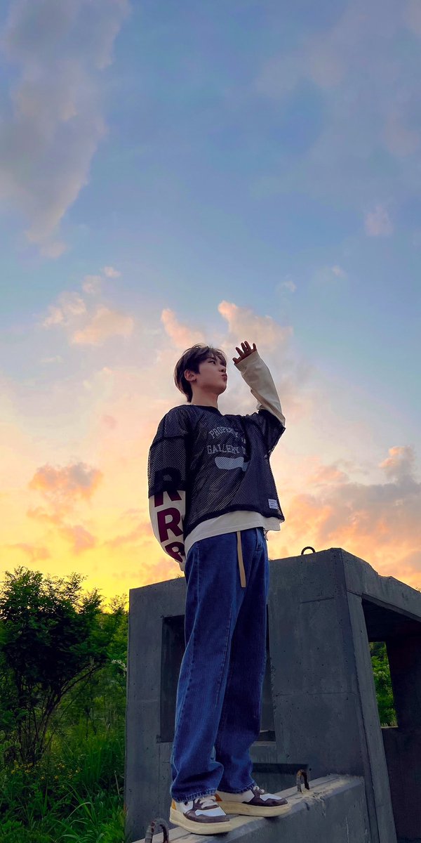 zeroscreens's tweet photo. [#MATTHEW] Twitter &amp; Weibo update wallpaper/Lockscreen 📸 https://t.co/U63B9gkzcT