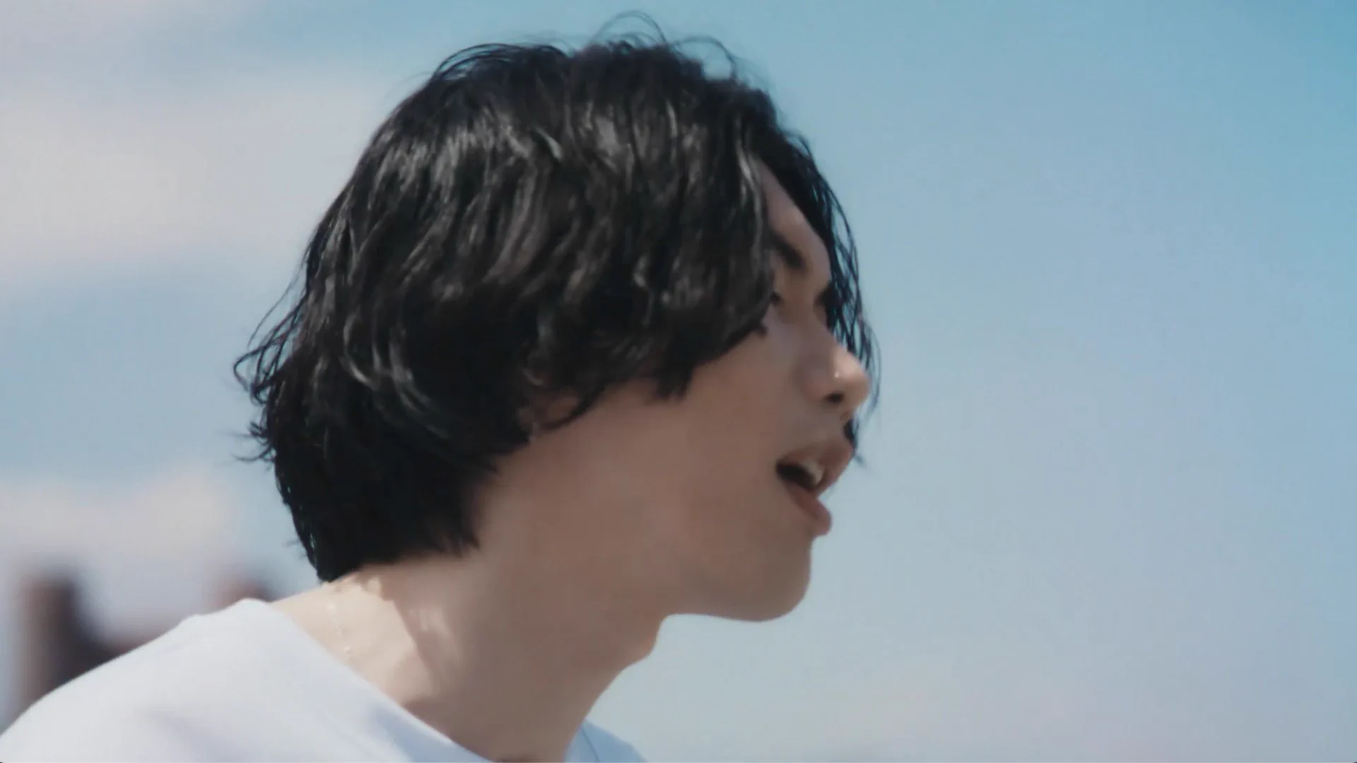 米津玄師 ジョージアCMに出演！楽曲「LADY」と共にジョージアお楽しもう