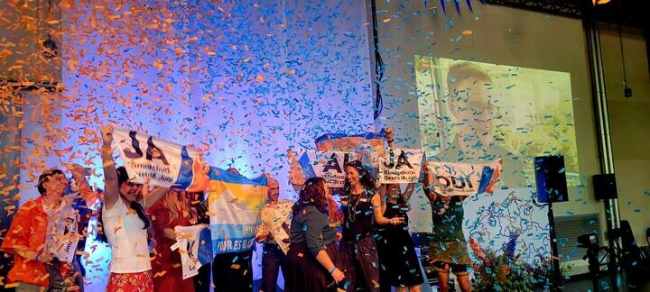 Heidi.news tweet media