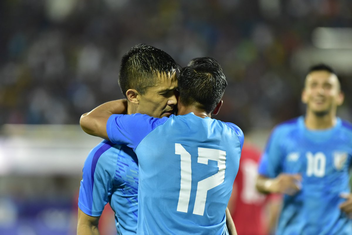 IndianFootball's tweet photo. .@lzchhangte7 ’s dribbling and crossing 🤝🏾 @chetrisunil11’s goal scoring prowess 

A match made in heaven 💙🇮🇳

#BlueTigers 🐯 #INDLBN ⚔️ #HeroIntercontinentalCup 🏆 #IndianFootball ⚽️ https://t.co/xNHX4yqtnr