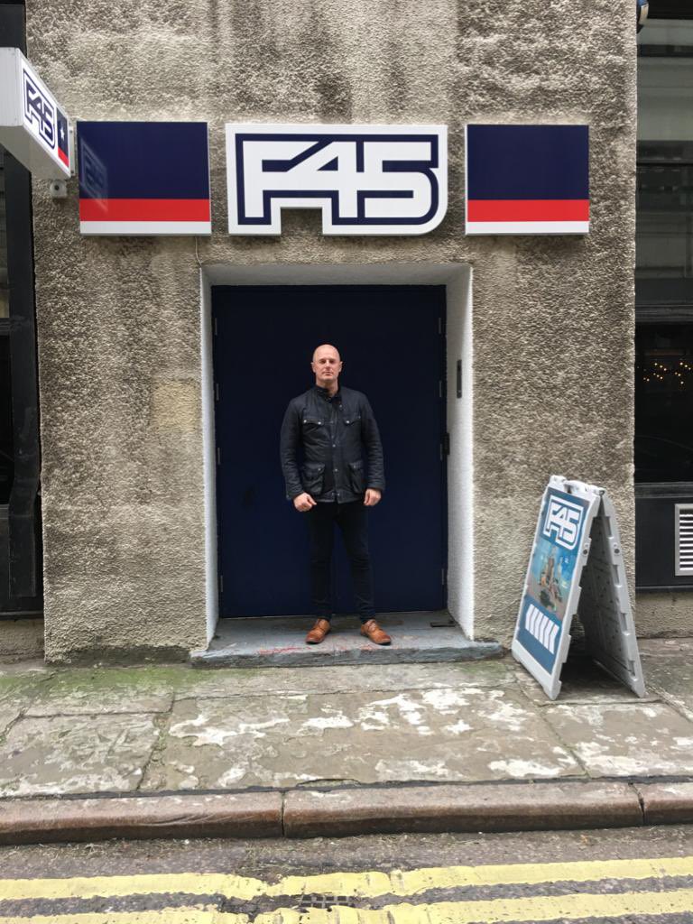 devon_sound_'s tweet image. @peteheller @Carl_Cox @CarlLoben @IbizaPast @DannyKayIbiza @markmoore01 @djcolindale @kathgreenphoto @trevorfun @mrstevemac @mrcsuperfreq @terryfrancisDJ Outside and downstairs at the legendary Shoom Club at Fitness Centre, SE1. And it’s still a fitness centre ✌🏼🤪 #DannyRampling