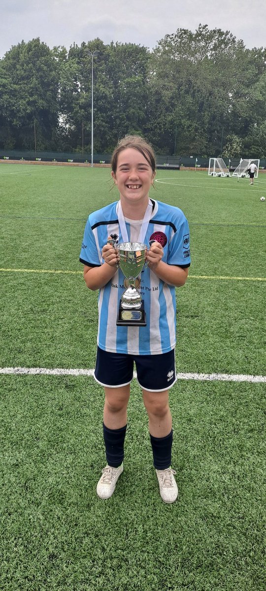 Been to the FDC Harrod Sports Girls Cup & the saints were awesome as usual & ended up winning it again ⚽️🥅🏆🏆 great way to spend fathers day watching some great footy 👍🏻 #thisgirlcan