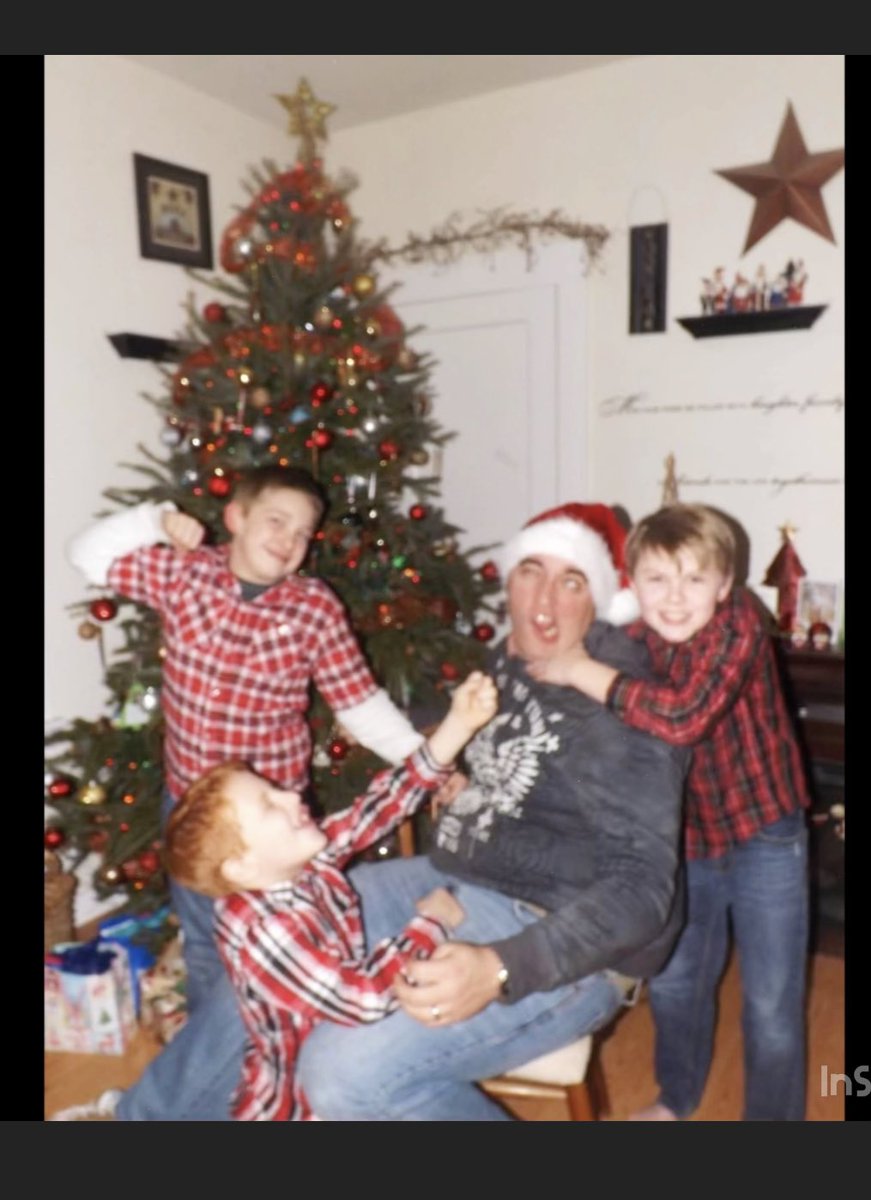 Rynncoll's tweet photo. Happy Father’s Day to the man who was always there for our kids. The dad who stepped up, when others didn’t. A dad so dependable, giving &amp; overall amazing, to the point of almost being heroic. So much so, he give’s Superman a run for his money 🥰 https://t.co/r5oui8mQvV
