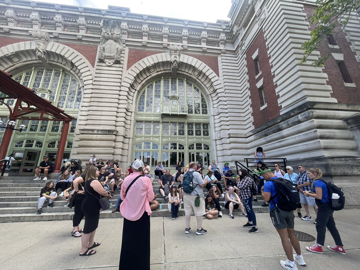 Ellis Island 💫