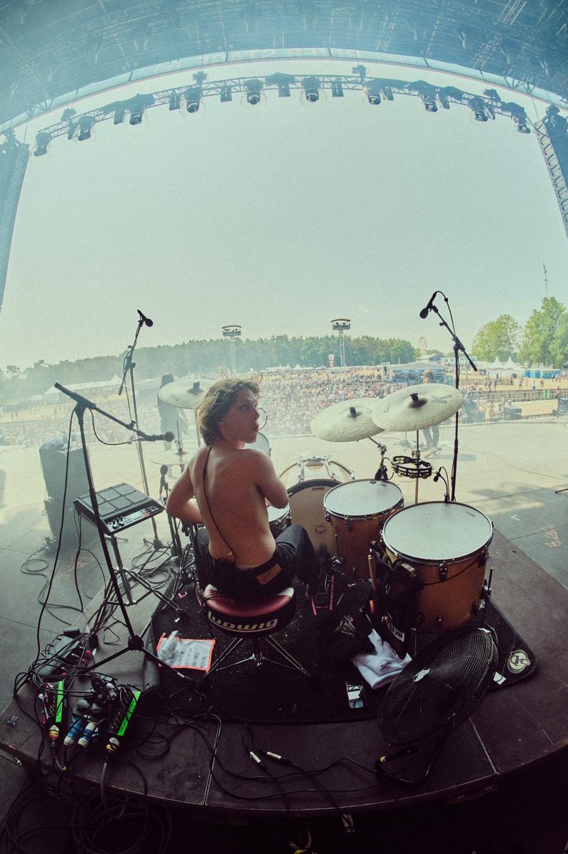 Too good <a href="/hurricanefstvl/">Hurricane Festival</a> 🇩🇪🖤

📸 <a href="/saintsophie2/">Sophie Robson</a>