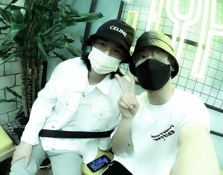 ยืมตัวแท่กหน่อยจิ