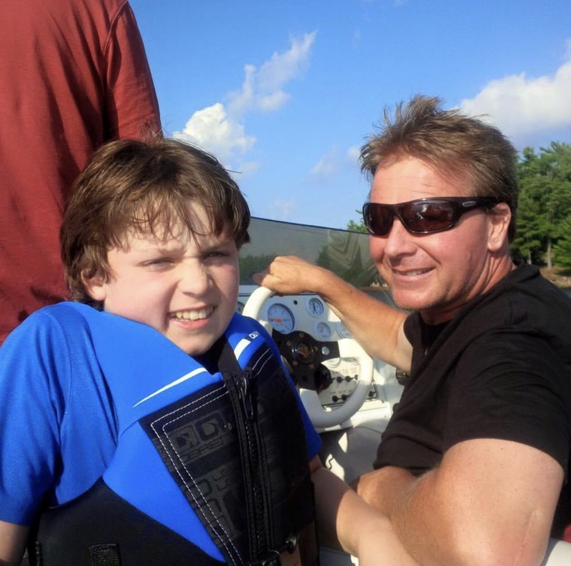 sammyafishh's tweet photo. Happy Fathers Day to the best Dad out there!! https://t.co/REmlKrOuL8