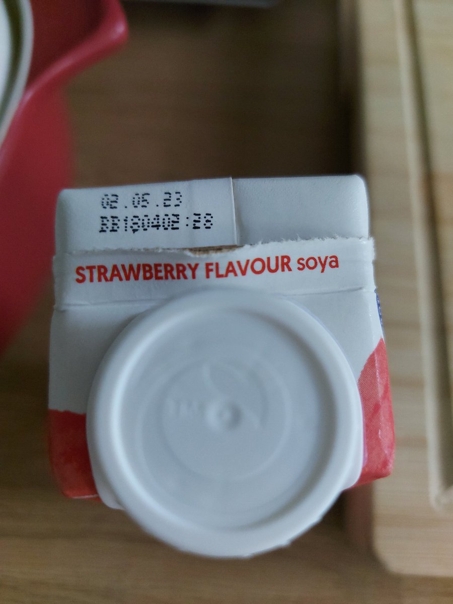 wj_amanda's tweet photo. Hi @sainsburys in Whitchurch, you might want to check out the dates on the Alpro strawberry milk cartons (3 pack). We bought these last week while on holiday and my daughter just pointed out the best before date 😬 I wouldn't mind but she's already drank the other two :/ https://t.co/ZgSfbIJ0Iw