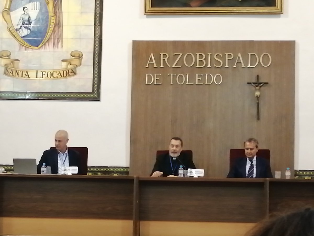 El padre <a href="/jmuceta/">Juan Manuel Uceta</a> califica de histórico este día de encuentro judeo-cristiano en #Toledo, con el espíritu de marcarlo como fijo en el calendario. <a href="/architoledo/">Archidiócesis de Toledo</a> <a href="/CentroJC/">CEJC</a> @toledoayto