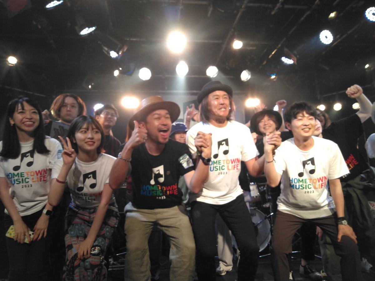 ken_s_mi's tweet image. 本当に最高すぎた〜😭🩷🩷
サトルさんの歌声に何度も泣きそうになり、多田さんの可愛さに何度も心を持っていかれました😂
今日は物凄く濃い1日を過ごすことができました🥹(※化粧落ちまくり眉毛消失という悲惨な状態でしたが…)
また来年、再来年とずーっと続けてください✨
#HTML2023