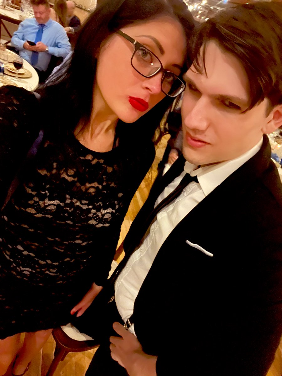 Keanu Thompson on Twitter: "Nuptial chic part 2 💅