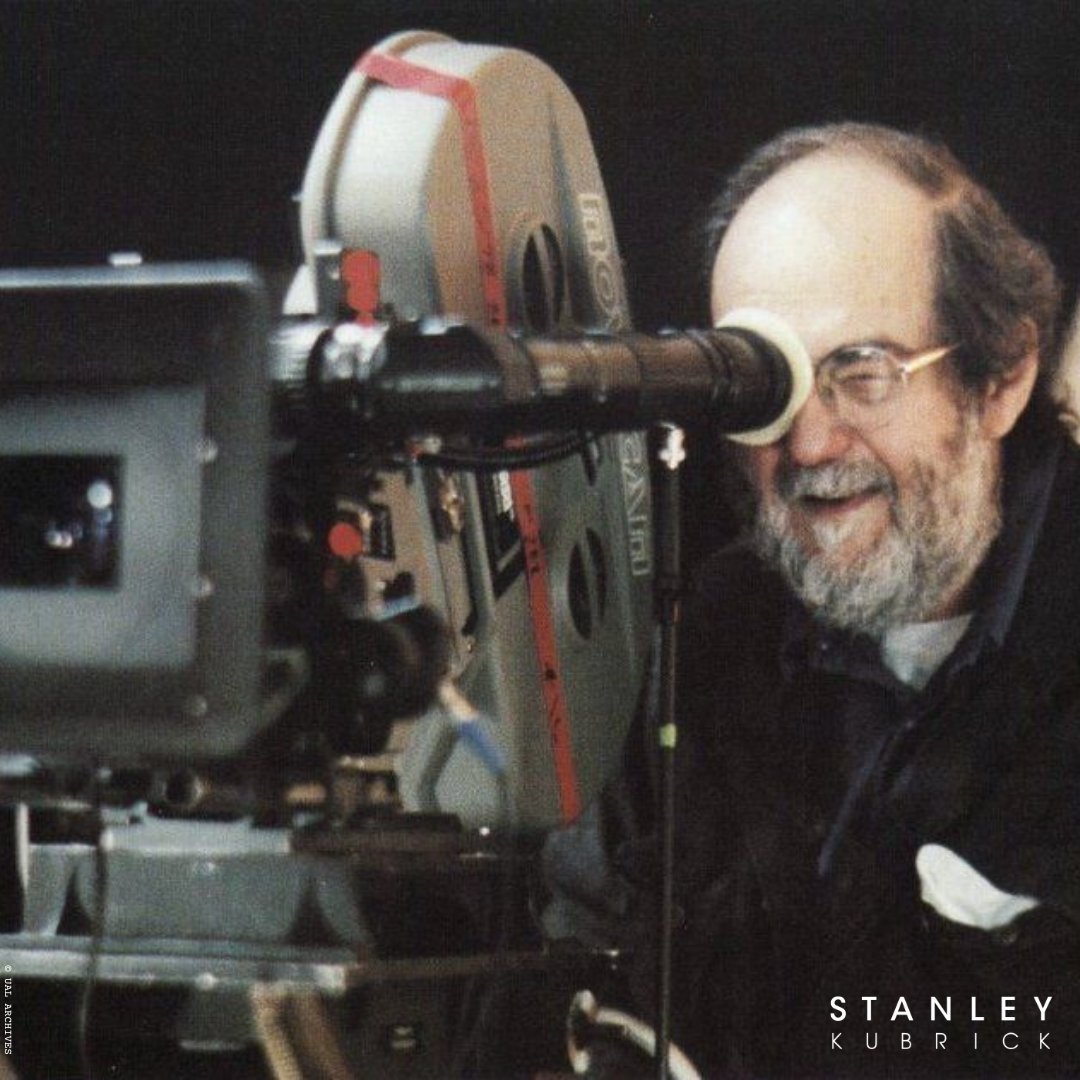 Stanley behind the camera on the set of his last film #EyesWideShut.