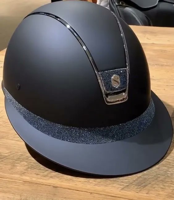 Perfect for riders who want added protection when in the saddle for training, hacks/trail rides, jumping or dressage
#HorseofInstagram #EquestrianEquipment #RidingHelmet #Riding #Sport #equestrian #equestrianstyle #helmet #eventing #equestrianlife #ridinghat #horse #horseriding