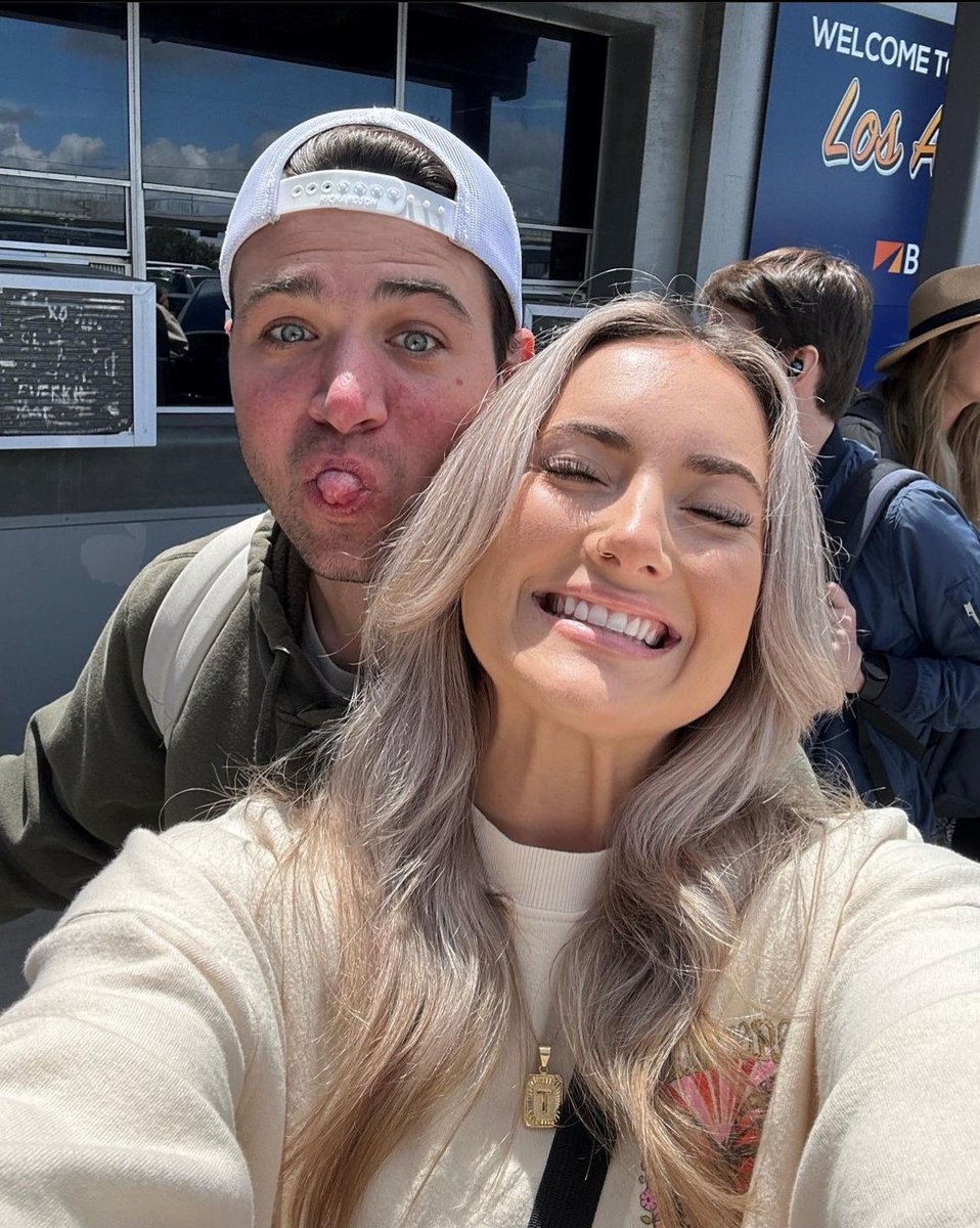 Budget Car Rental tweet media